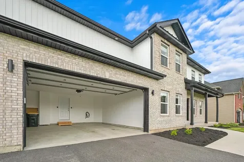 413 North Sycamore Lane North Aurora IL 60542