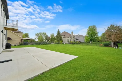 413 North Sycamore Lane North Aurora IL 60542