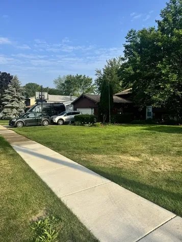 114 West Hawthorne Boulevard Mundelein IL 60060