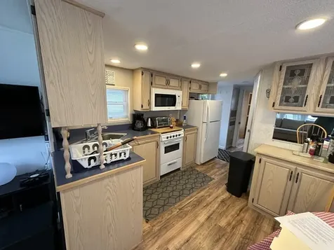 2-16 Woodhaven Lakes Sublette IL 61367