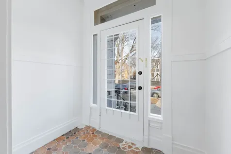 6042 South Marshfield Avenue Chicago IL 60636