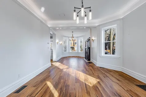 6042 South Marshfield Avenue Chicago IL 60636