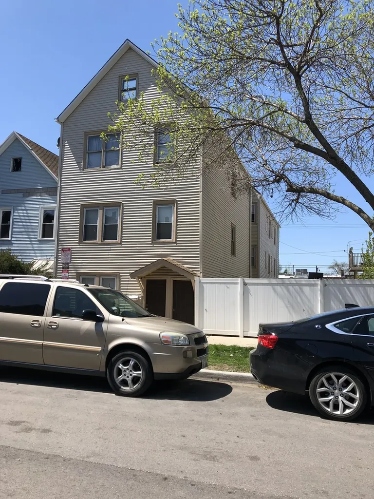 4536 South Justine Street Chicago IL 60609