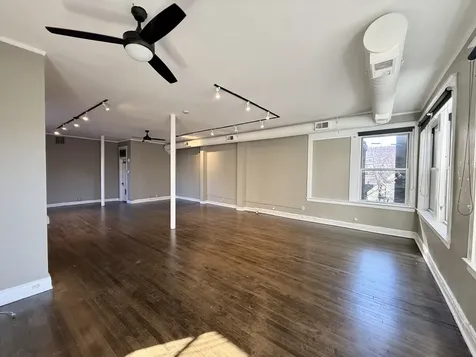 5412 North Clark Street Chicago IL 60640