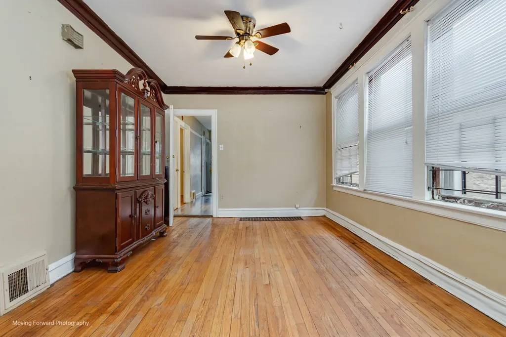 8441 South Aberdeen Street Chicago IL 60620