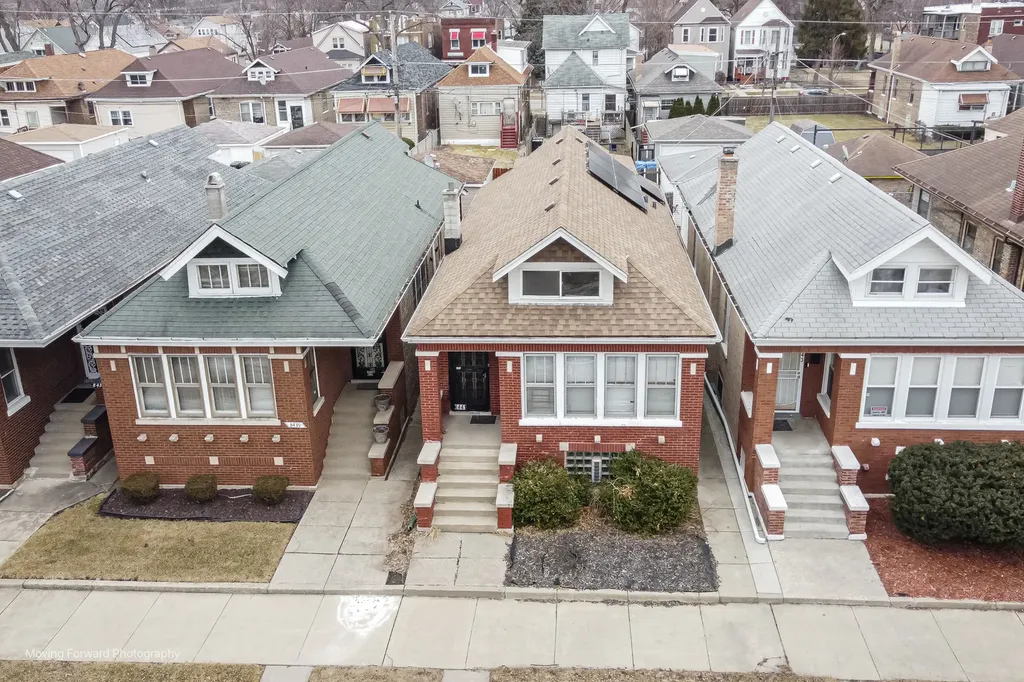 8441 South Aberdeen Street Chicago IL 60620