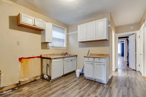 8441 South Aberdeen Street Chicago IL 60620