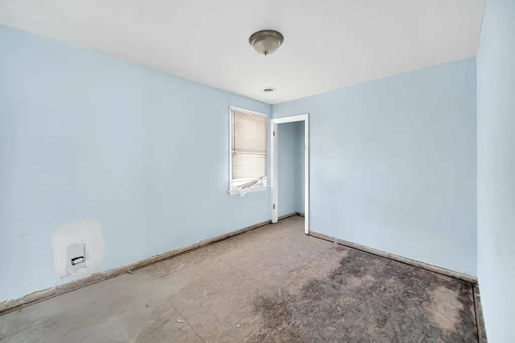 8626 South Kingston Avenue Chicago IL 60617