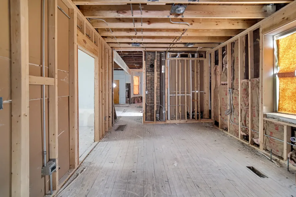 8626 South Kingston Avenue Chicago IL 60617