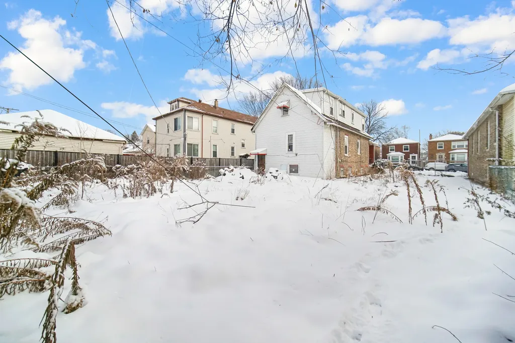 8626 South Kingston Avenue Chicago IL 60617