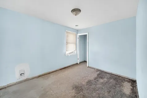 8626 South Kingston Avenue Chicago IL 60617