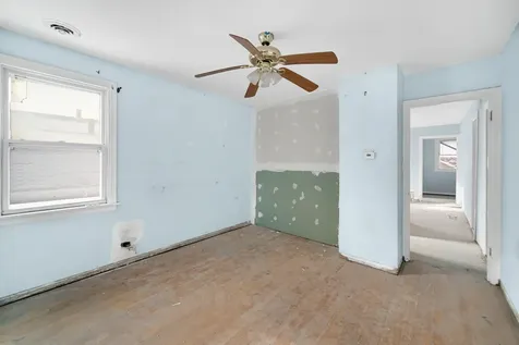 8626 South Kingston Avenue Chicago IL 60617