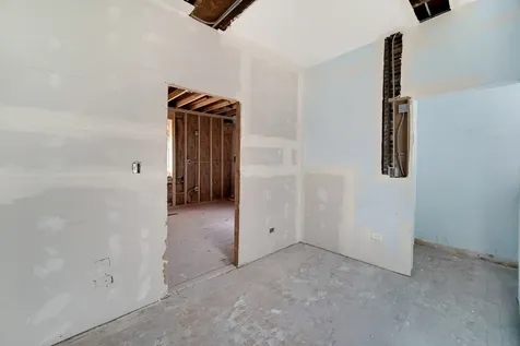 8626 South Kingston Avenue Chicago IL 60617