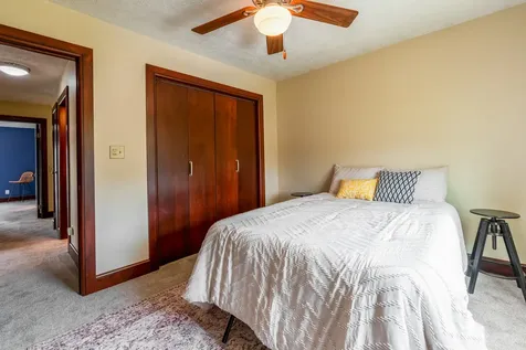 15878 Old Orchard Road Bloomington IL 61705