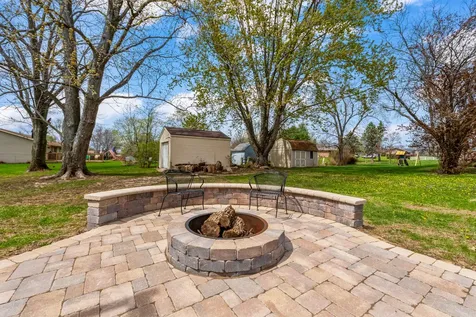 15878 Old Orchard Road Bloomington IL 61705