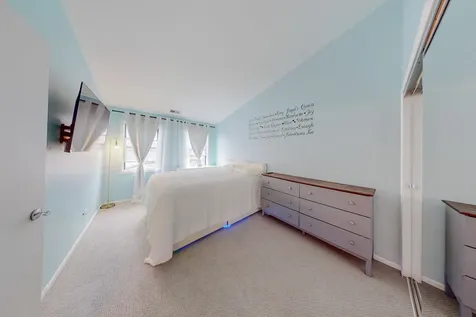 225 Columbia Court Schaumburg IL 60193