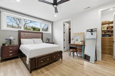 327 South Leavitt Street Chicago IL 60612