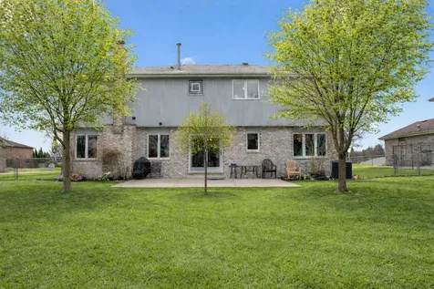 20224 East Lismore Circle Frankfort IL 60423