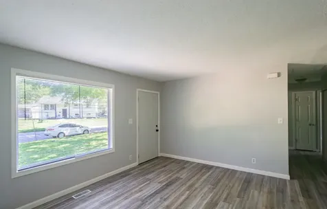 1607 Williamsburg Drive Champaign IL 61821