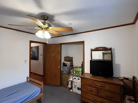 406 North Prospect Manor Avenue Mount Prospect IL 60056