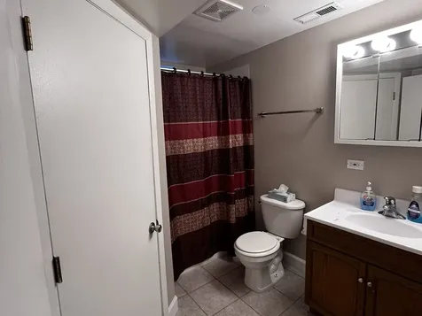 406 North Prospect Manor Avenue Mount Prospect IL 60056