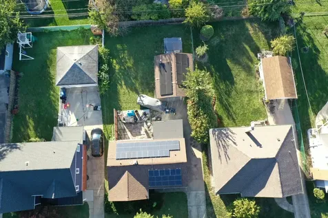 406 North Prospect Manor Avenue Mount Prospect IL 60056