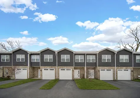 5416 135TH Street Crestwood IL 60418