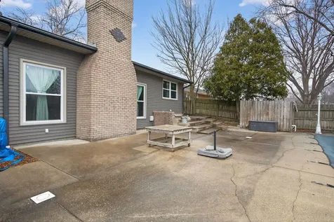 1380 Sommerset Way Bourbonnais IL 60914