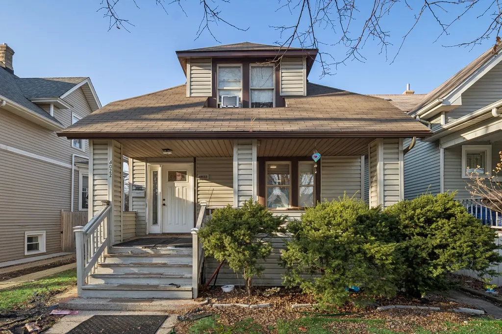 4022 West Eddy Street Chicago IL 60641