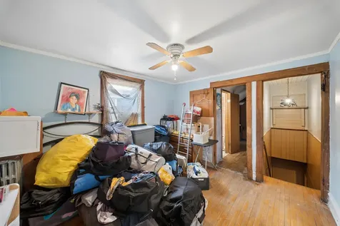 4022 West Eddy Street Chicago IL 60641