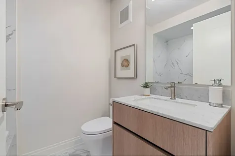 2329 North Cambridge Avenue Chicago IL 60614