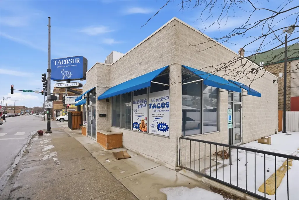 3059 South Pulaski Road Chicago IL 60623