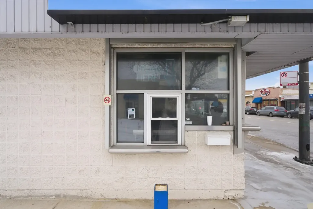3059 South Pulaski Road Chicago IL 60623