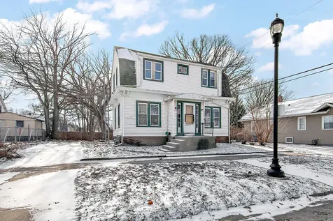 860 East Bourbonnais Street Kankakee IL 60901