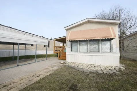 873 Victory Court Justice IL 60458