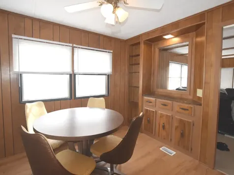 873 Victory Court Justice IL 60458