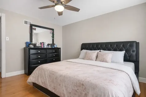 1028 Bellwood Avenue Bellwood IL 60104