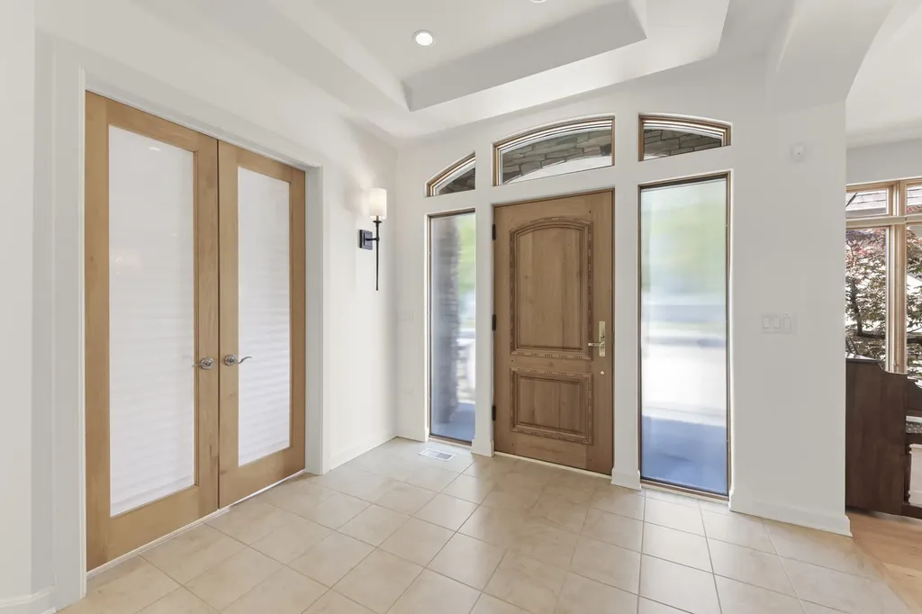 1076 Prairie Avenue Naperville IL 60540
