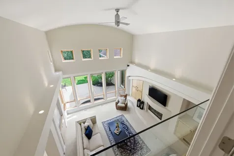 1076 Prairie Avenue Naperville IL 60540
