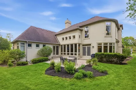 1076 Prairie Avenue Naperville IL 60540