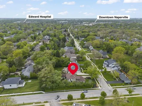 1076 Prairie Avenue Naperville IL 60540