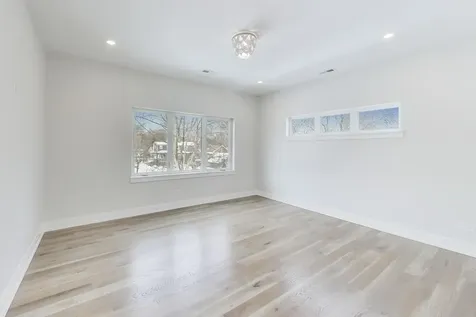 280 Blackhawk Road Riverside IL 60546