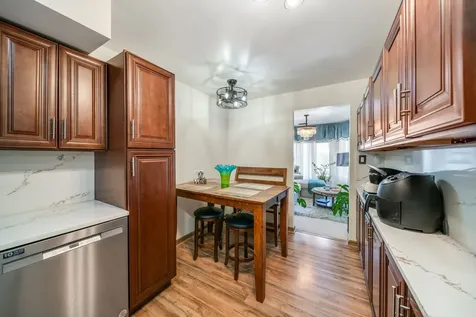 175 Lake Boulevard Buffalo Grove IL 60089