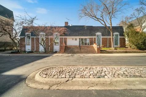175 Lake Boulevard Buffalo Grove IL 60089