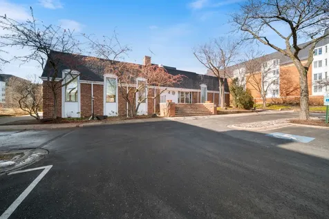 175 Lake Boulevard Buffalo Grove IL 60089