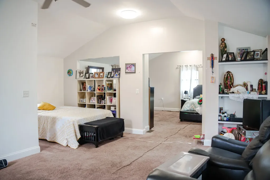 2320 South Albany Avenue Chicago IL 60623