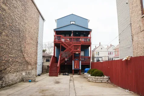 2320 South Albany Avenue Chicago IL 60623