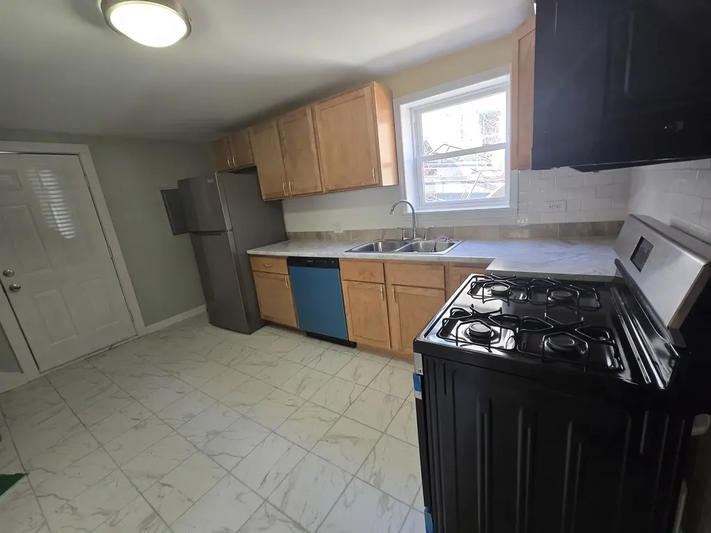2855 West 25th Place Chicago IL 60623