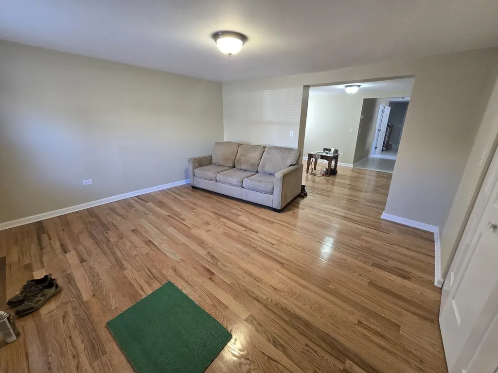 2855 West 25th Place Chicago IL 60623