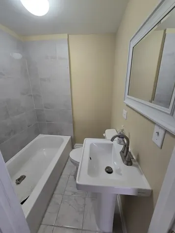 2855 West 25th Place Chicago IL 60623